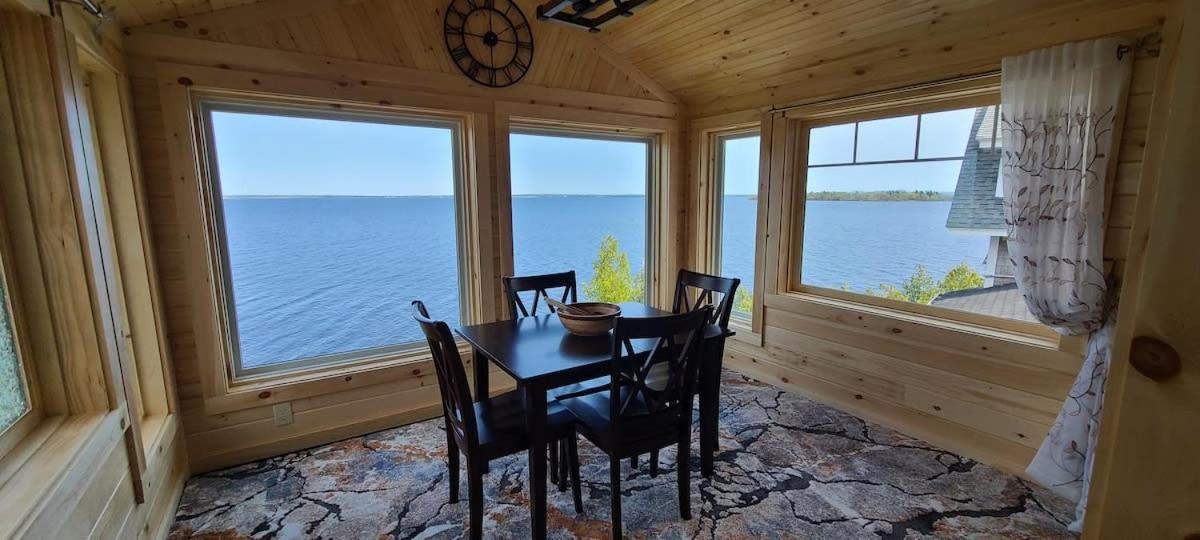 Loza House Adirondack Skydeck Unit Lake Front Plattsburgh Bagian luar foto