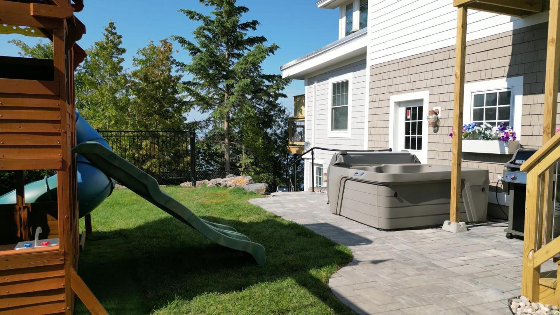 Loza House Adirondack Skydeck Unit Lake Front Plattsburgh Bagian luar foto